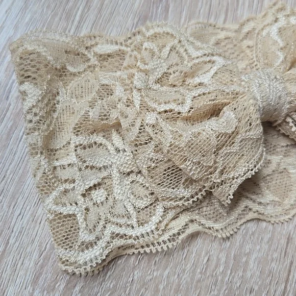 Lace Bowknot Beige Headband Baby Girl Elastic Headwrap Kids Handmade Hairband - Picture 4 of 10
